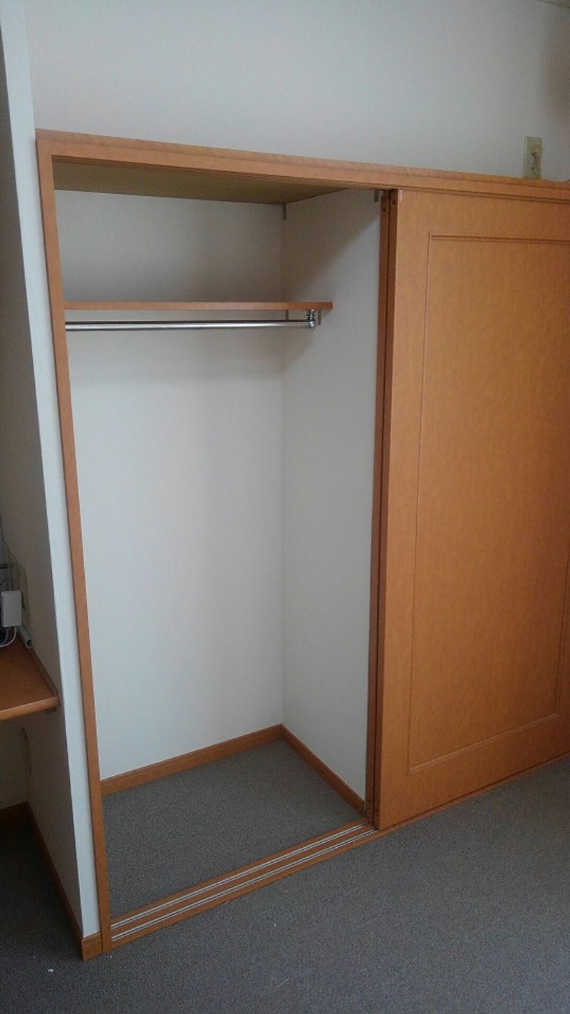 レオパレス平窪Ⅱ 収納