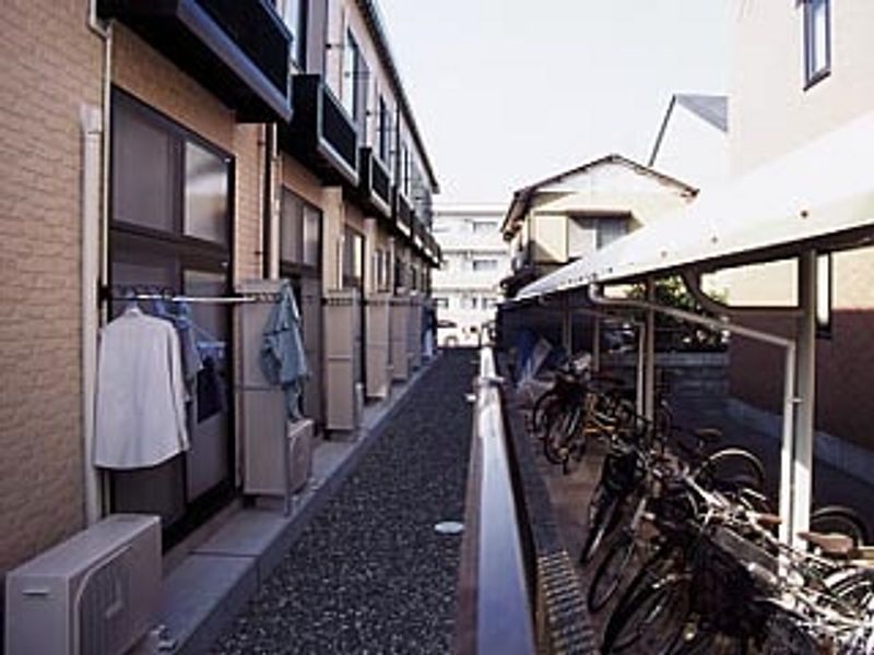 レオパレスサヴァー バルコニー