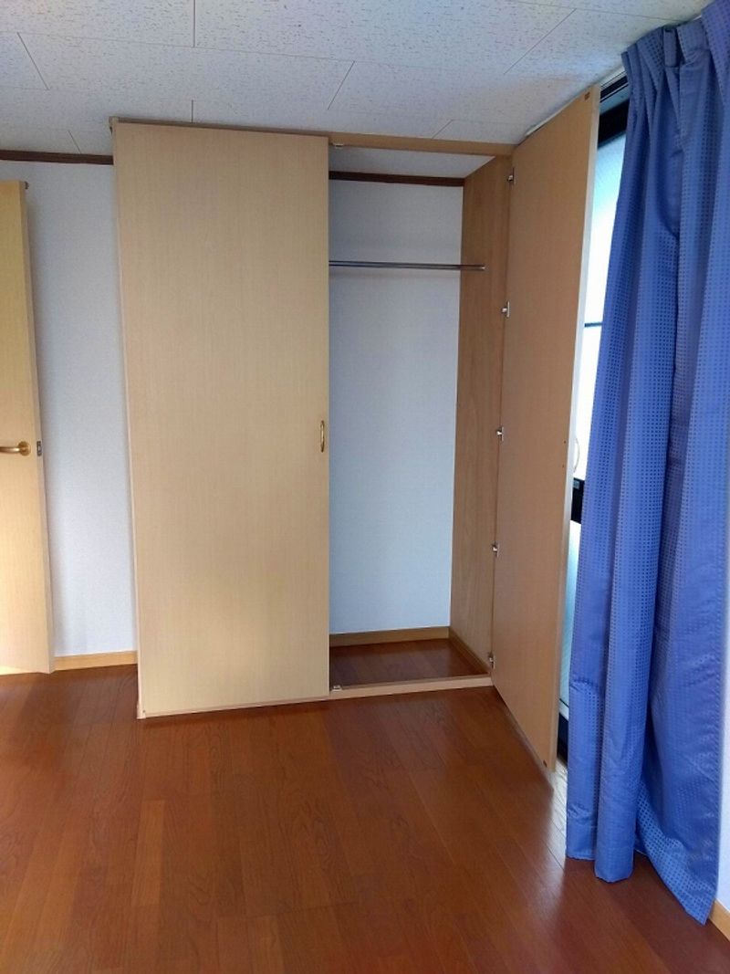 レオパレスシティーＡ 収納