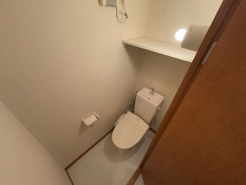 レオパレス上髙地 トイレ
