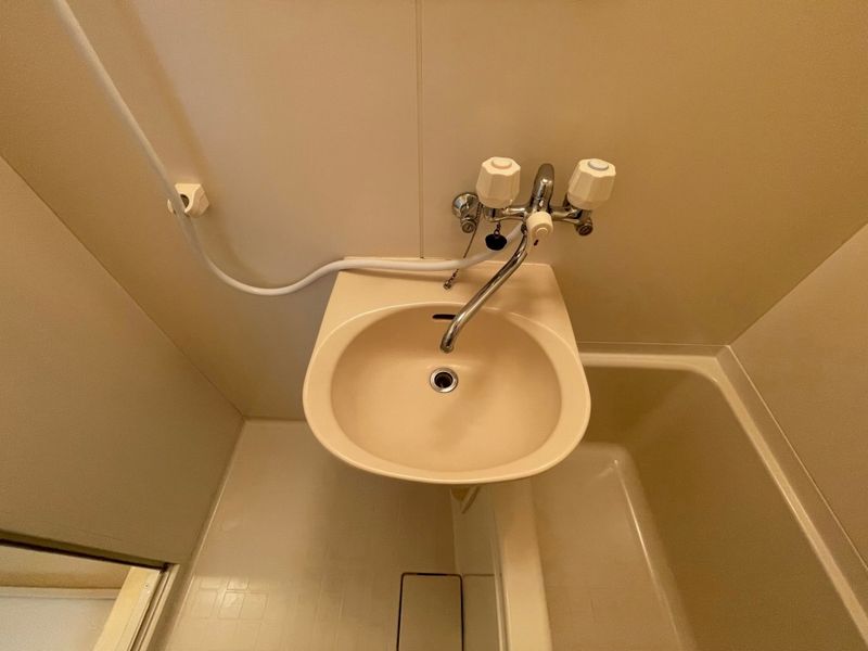 レオパレストゥモロー 洗面台