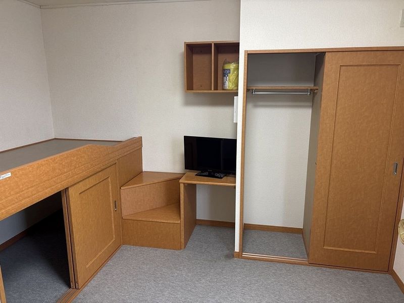 レオパレスイーリス 居間