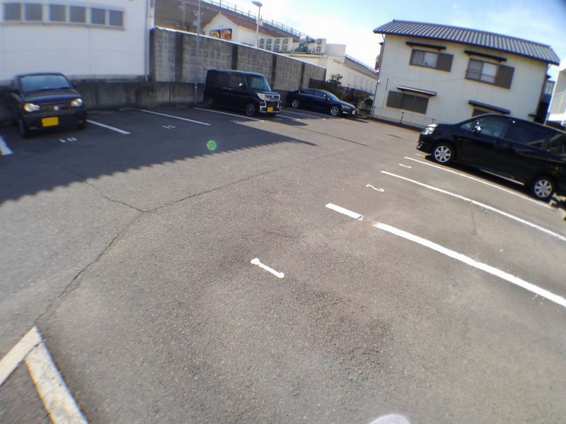 レオパレスＭａ　ｍａｉｓｏｎ　ｓａｋｏ 駐車場