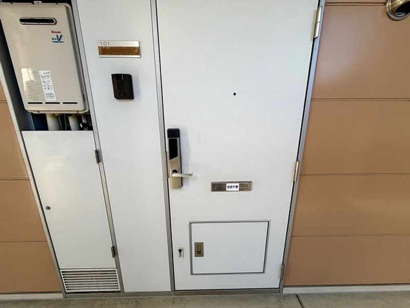 leopalace Genchi Lối vào