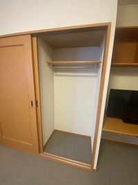 レオパレスｉ弐番館 収納
