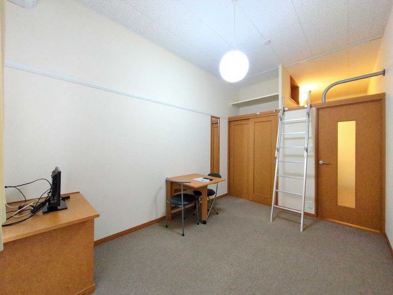 レオパレスＣａｓｅｒｏ　野里 居間