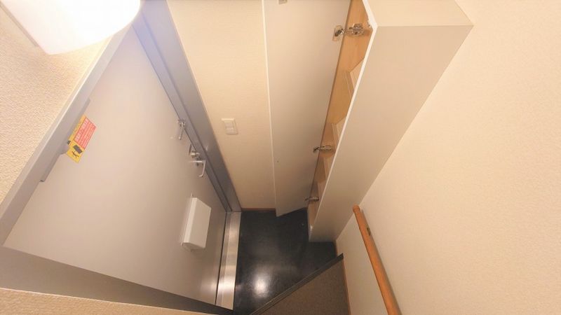 レオパレス宮木 玄関