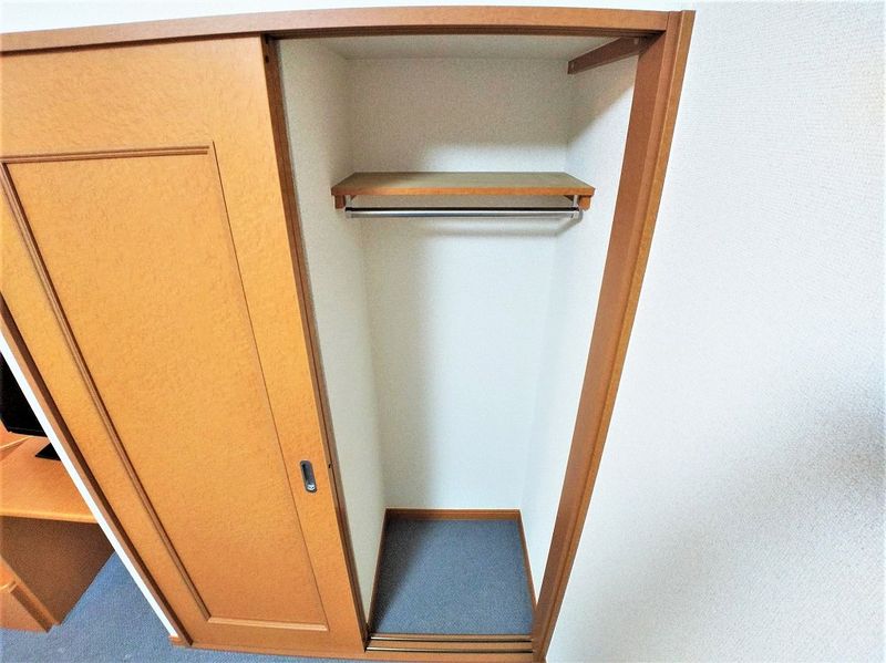 レオパレスボヌール　マ　メゾン 収納