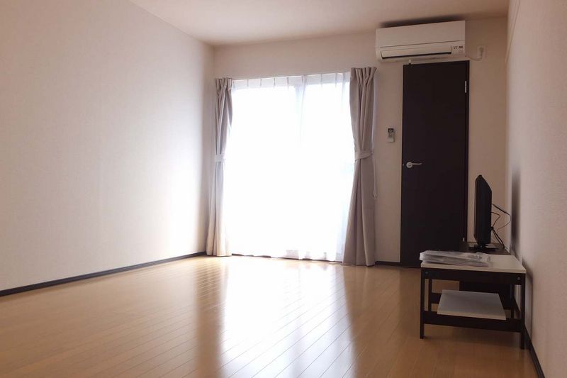 LEONEXT S&H Living room