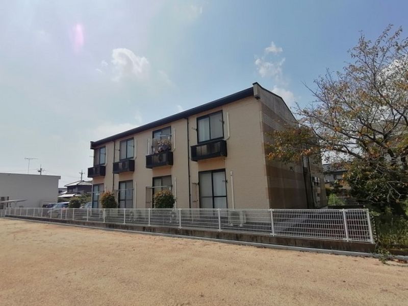 レオパレスハピネスⅡ 外観