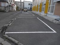 レオパレス大丸 駐車場