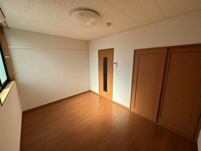 レオパレスダイヤモンドマーシュ 居間