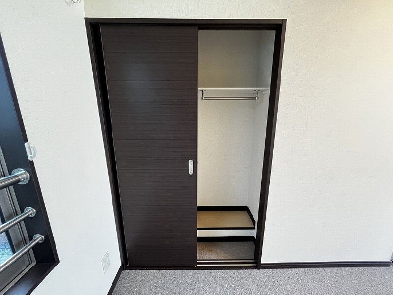 レオネクストエテルノセラ３号館 収納