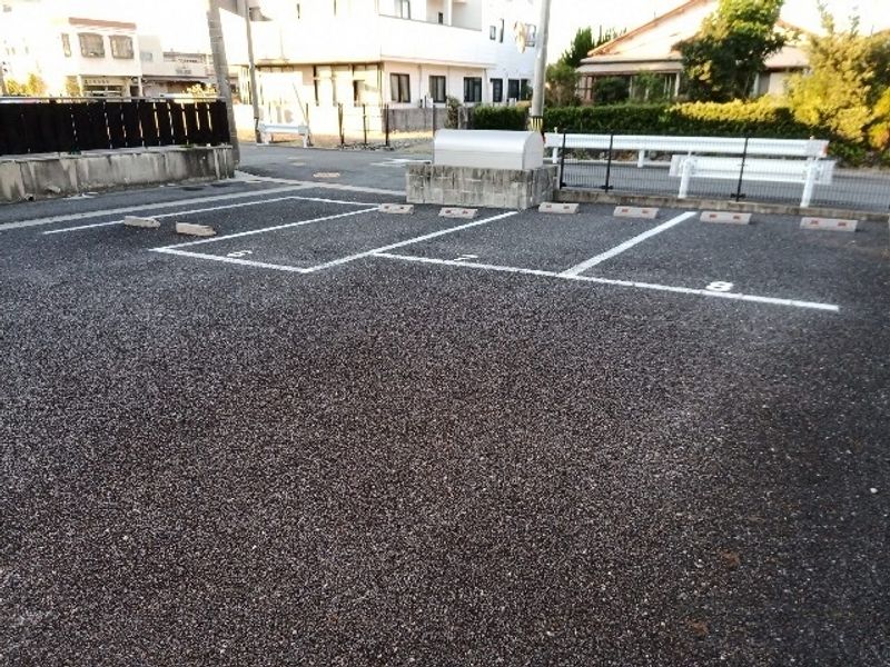 レオパレスＹ　Ｔ望 駐車場