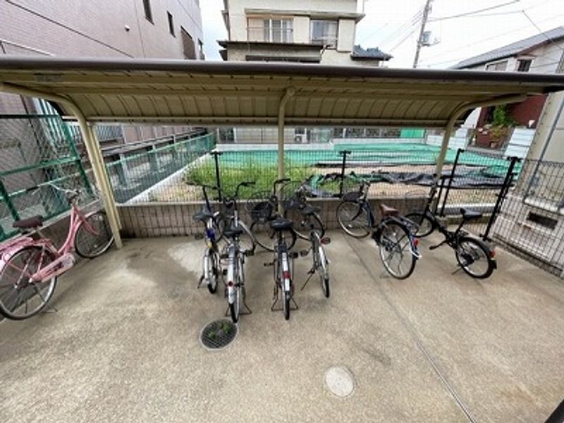 レオパレスＣｕｒａｔｉｆ 共用部分