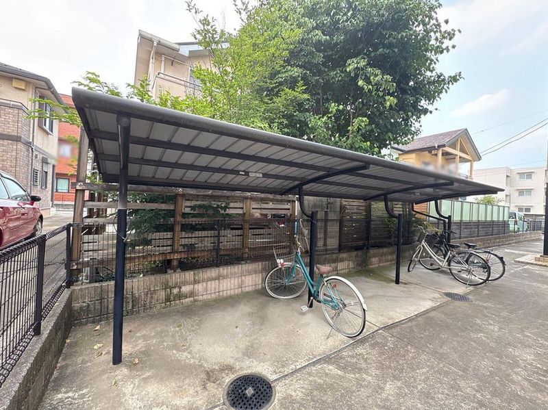 レオパレスブルースカイ 共用部分