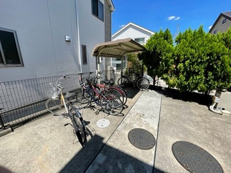 レオパレス梅花 共用部分