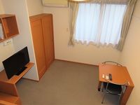 レオパレスＢＥＬＩＺ 居間
