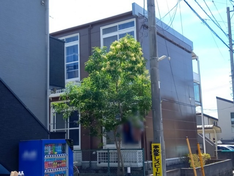 レオパレスブルーム・フィールド 外観