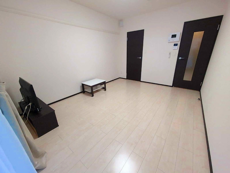 CLEINO Hikari Residence Living room