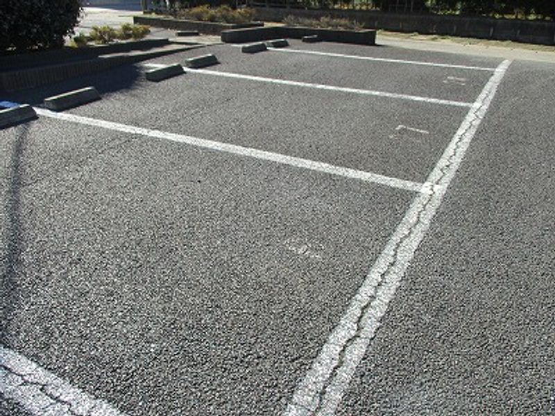 レオパレス大 駐車場