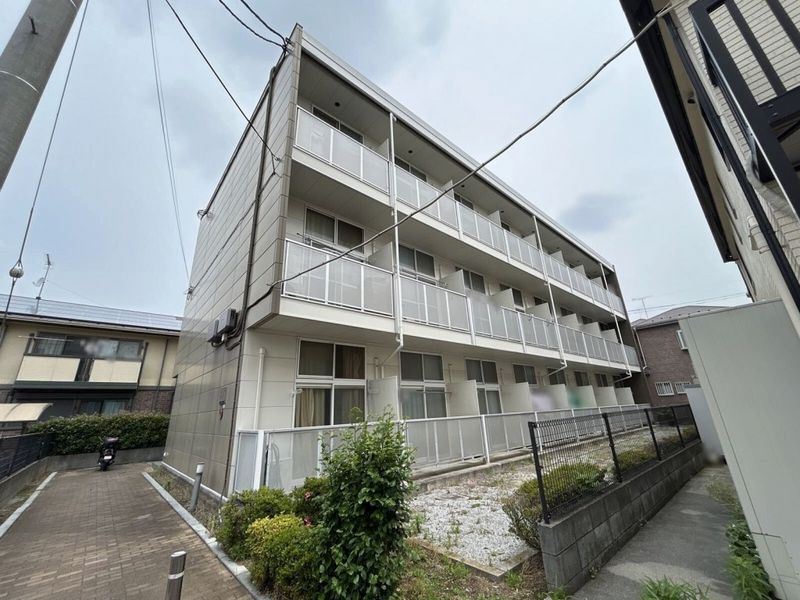 レオパレスクレスト 外観