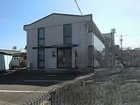 レオパレスワカスギ 外観