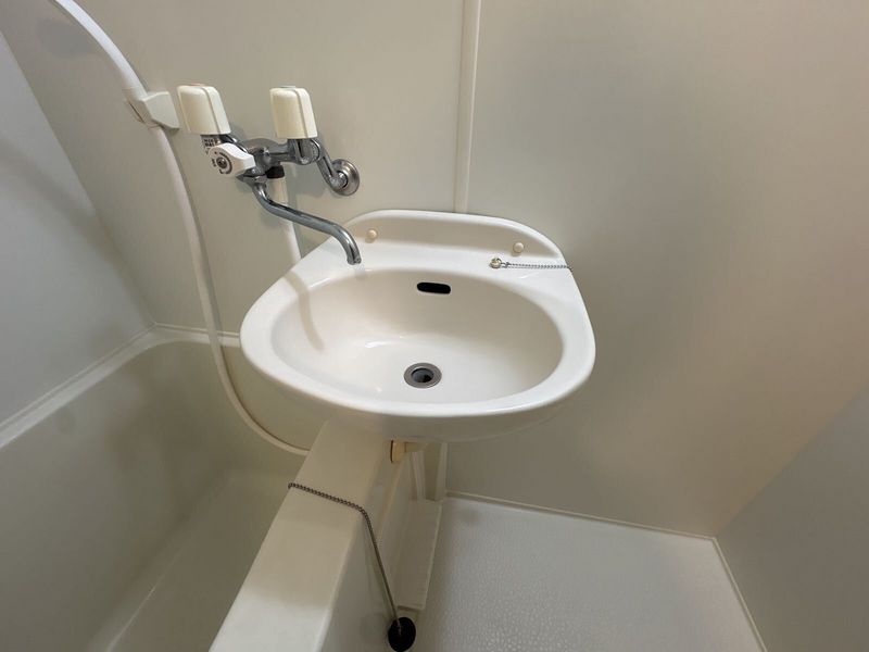 レオパレスＳＡＴＯＵⅡ 洗面台