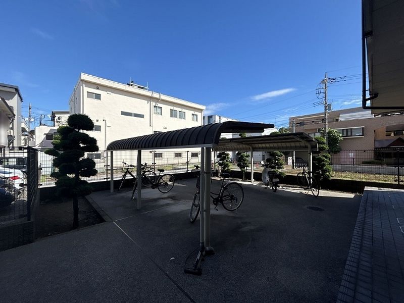 レオパレスリリー 共用部分