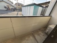 レオパレスＬｅｓ　Ａｍｉｅｓ バルコニー