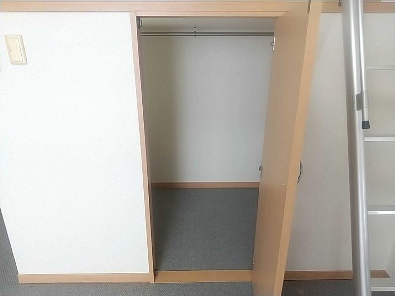 レオパレスあおば 収納