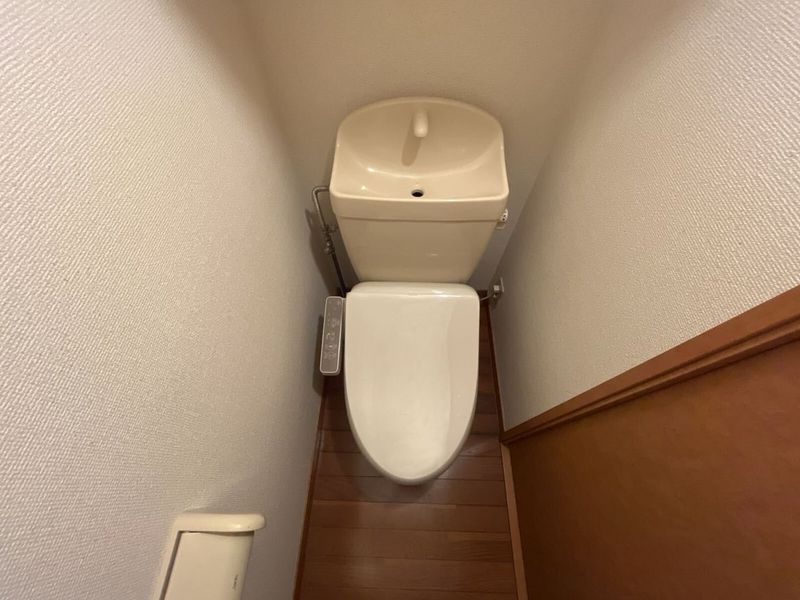 レオパレス福島北 トイレ