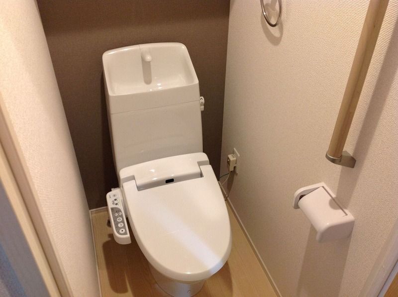 クレイノ西調布 トイレ