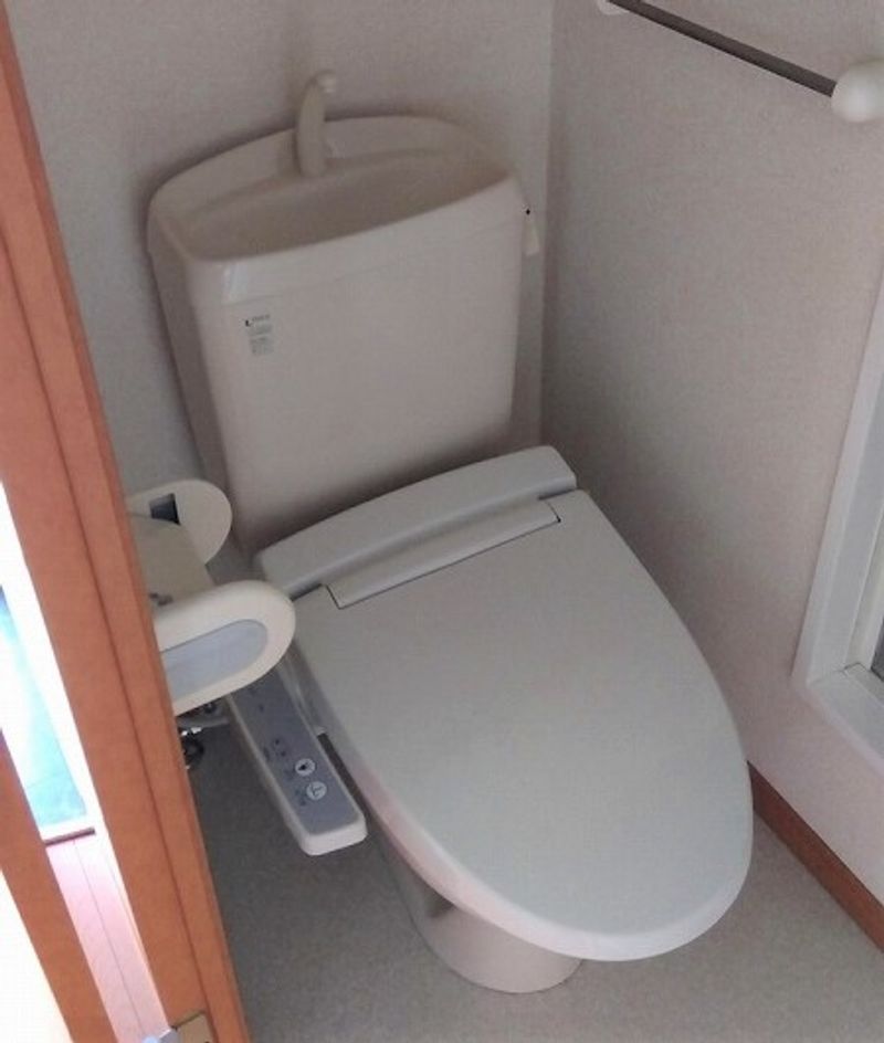 レオパレスセキバＢ トイレ