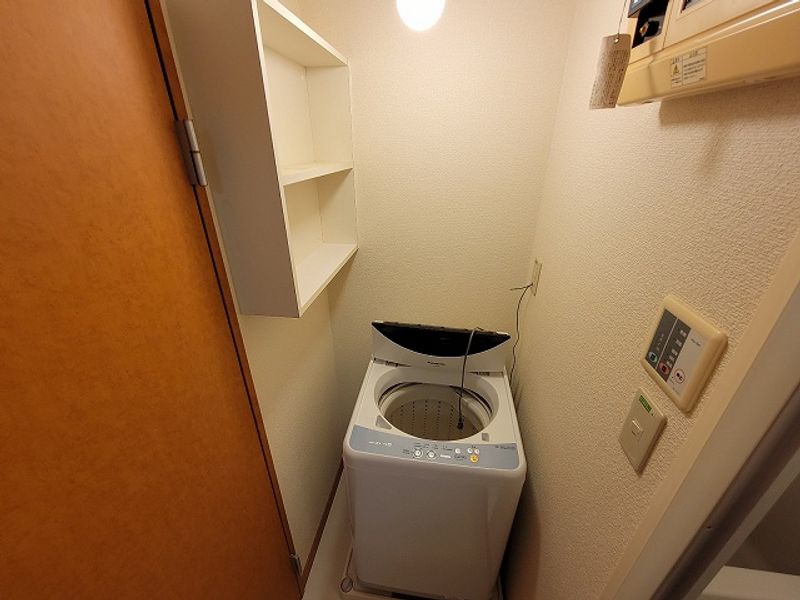 レオパレス雅 洗面所