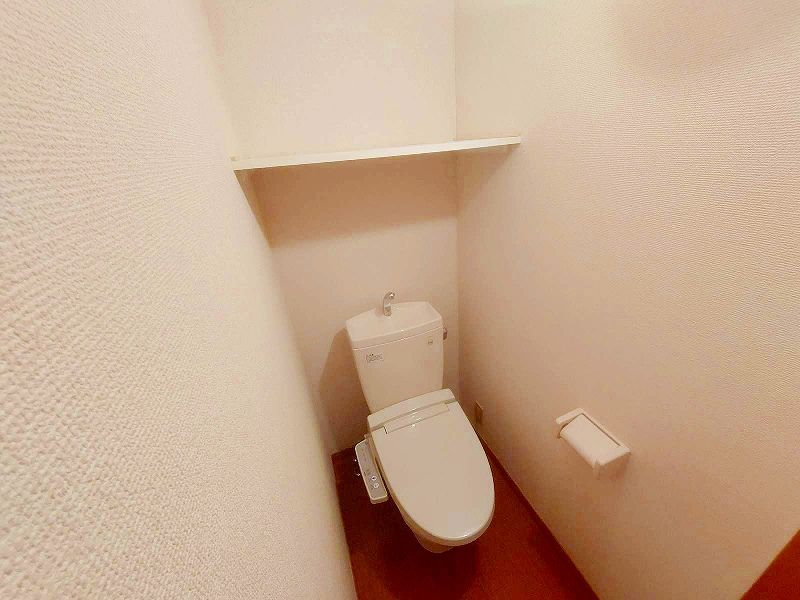 レオパレスエターナル トイレ