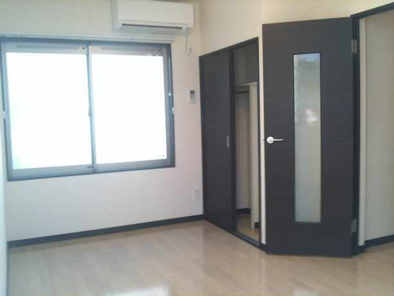 レオネクストスミレハイム 居間