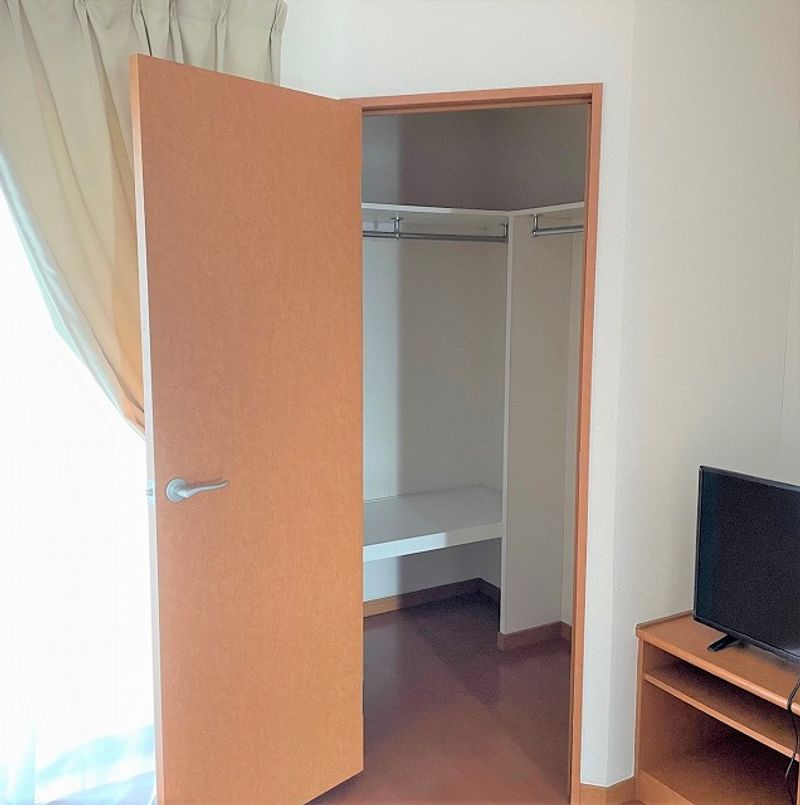 レオパレスラフォーレ風早Ⅰ 収納
