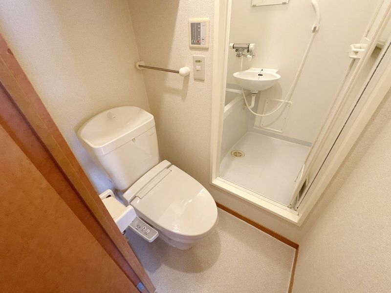 leopalace M Nhà vệ sinh