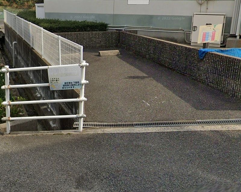 レオパレストレンビスタ 駐車場