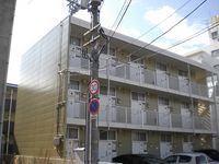 レオパレスコスモス 外観