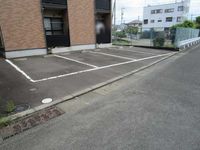 レオネクストＥＡＳＴ 駐車場