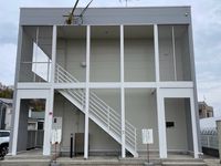 レオパレスインパストラル 外観