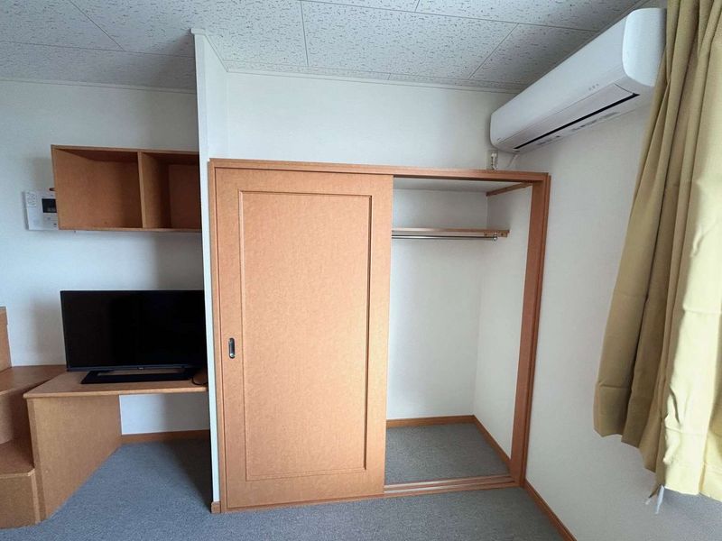 レオパレス赤池Ａ 収納