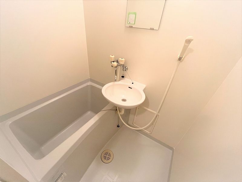 leopalace Symphony Bathroom