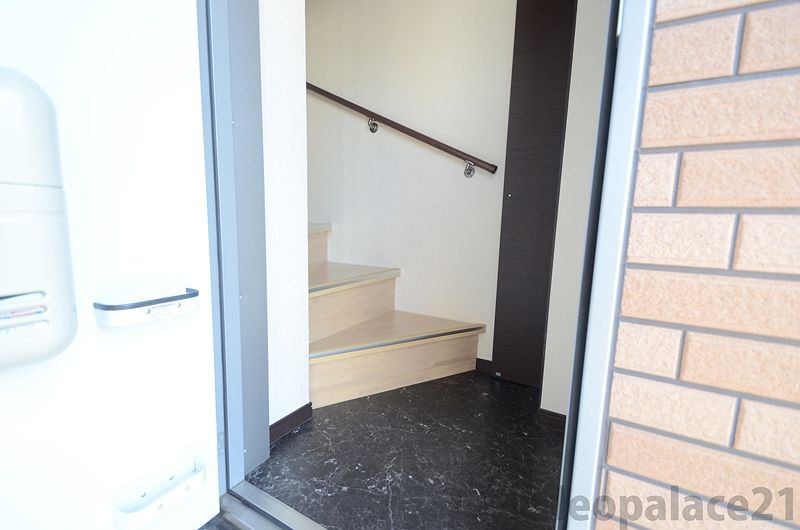 クレイノコンフォート行橋 玄関