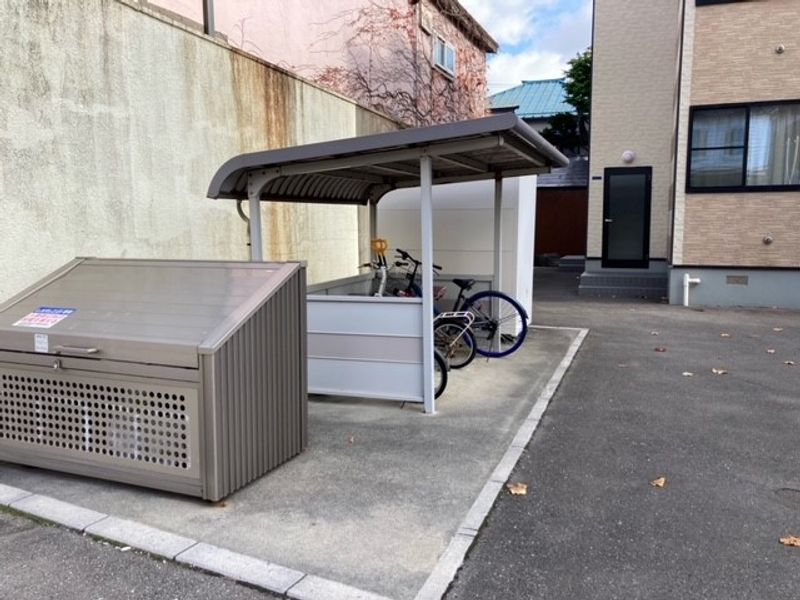 レオパレス西波止場 共用部分