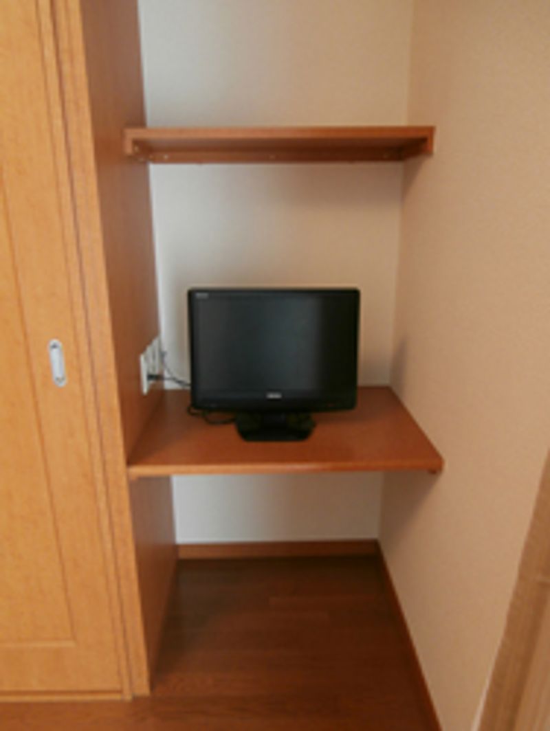 レオパレスホープフル その他