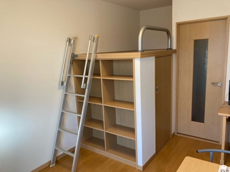 レオパレスＶＩＥＷ矢剣 居間