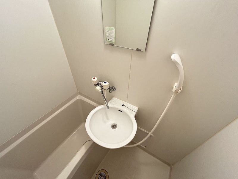 レオパレスパストラルフォレスト 洗面台